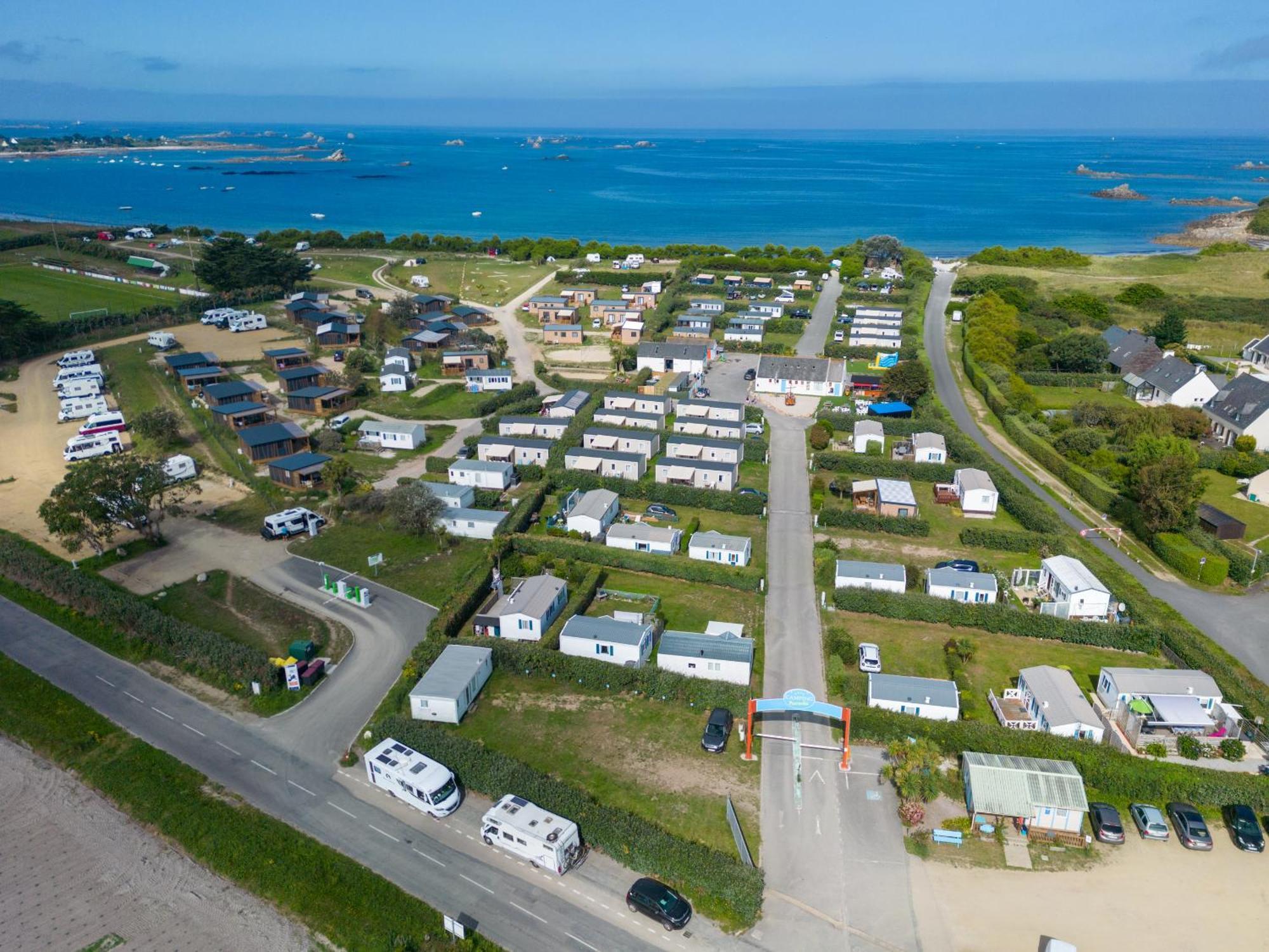 Mobil Home Xxl 4 Chambres - Camping La Pointe De Roscoff Buitenkant foto